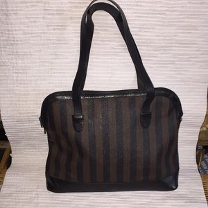 Beautiful vintage Ginnie Johansen bag